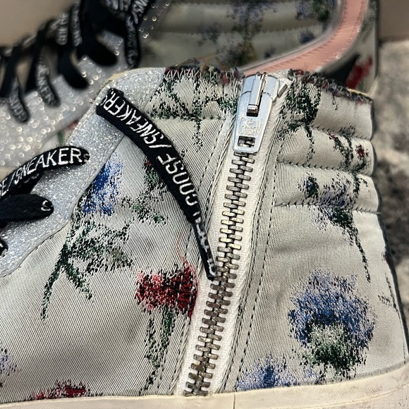 Golden Goose “rare” Jaccard Flower slide high top sneaker / Size 37 - Picture 6 of 9